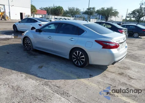 2018 Nissan Altima 2.5 Sv z USA, uszkodzony, nr VIN 1N4AL3APXJC169201